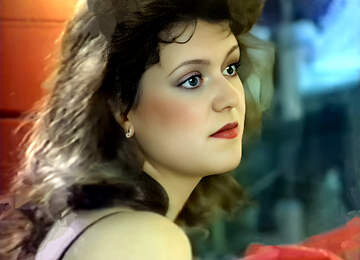 Анджела Венис