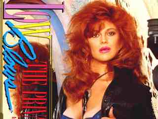 Удар ниже пояса (1989)