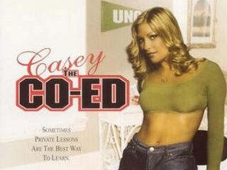 Студентка Кейси (2004)